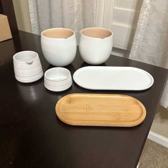 Nespresso coffee mug, creamer, sugar set - Picture 2 of 14